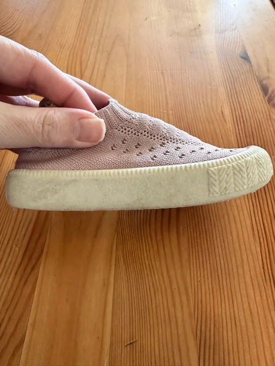 JAN AND JUL | Toddler Slip-On Knit Sneakers - Light Pink - Picture 4 of 6